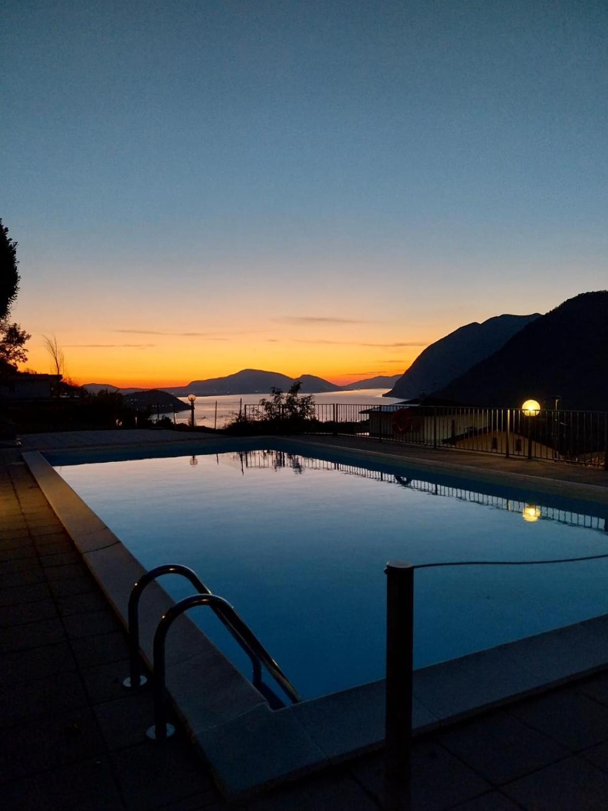 Casa Paris Daire Sale Marasino Dış mekan fotoğraf